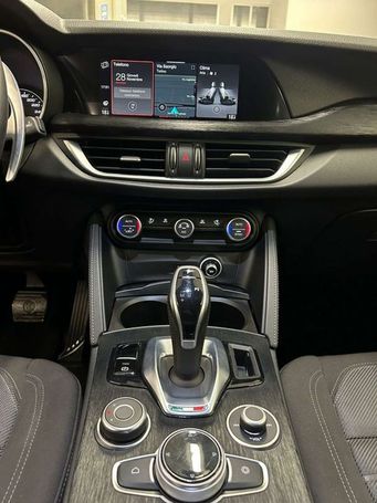 Alfa Romeo Stelvio 2.2 Diesel AT8 Business 118 kW image number 12