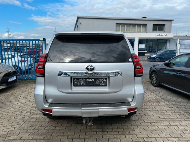 Toyota Land Cruiser 150 kW image number 6