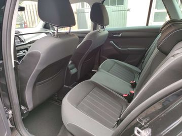 Car image 31