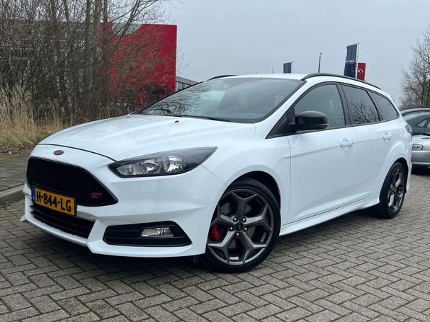 Ford Focus 2.0 ST 185 kW image number 1