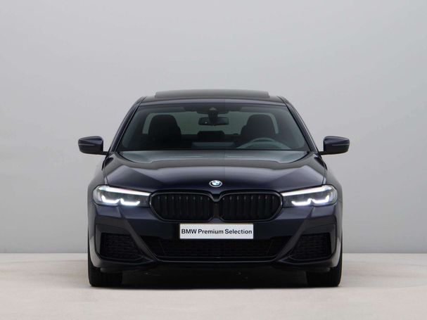 BMW 520i 135 kW image number 2