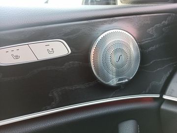 Car image 41