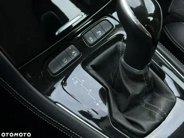 Car image 34