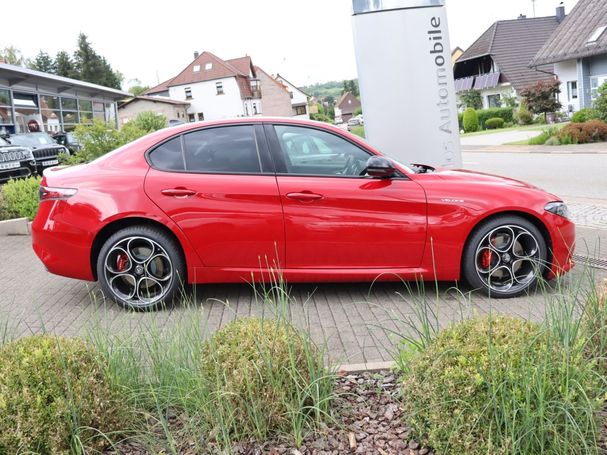 Alfa Romeo Giulia 2.0 Turbo 16V Veloce 206 kW image number 2