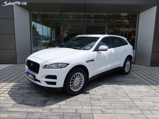 Jaguar F-Pace 20d AWD Pure 132 kW image number 2