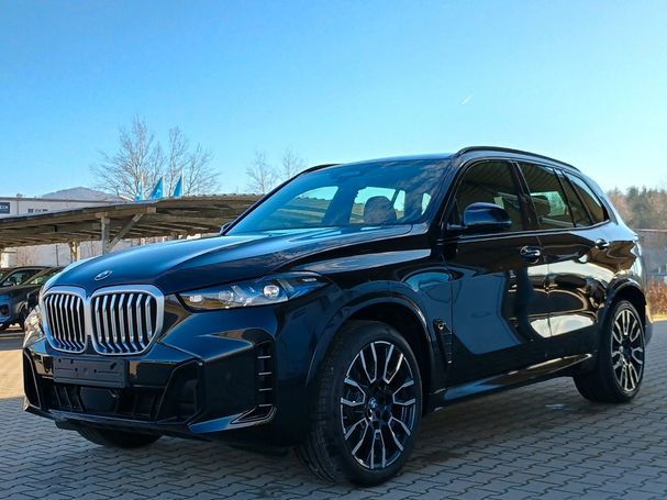 BMW X5 xDrive 219 kW image number 1