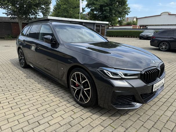 BMW 520d Touring 140 kW image number 2