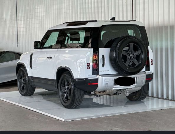 Land Rover Defender 90 2.0 147 kW image number 4