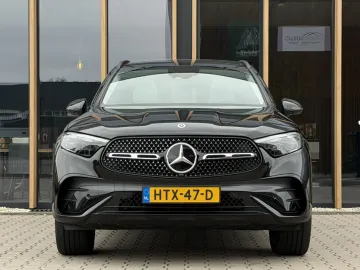 Car image 33