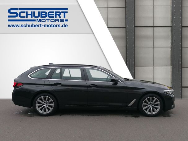 BMW 520d Touring 140 kW image number 3