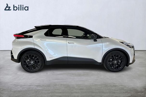 Toyota C-HR Hybrid AWD 147 kW image number 18