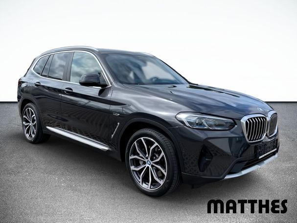 BMW X3 xDrive30e 215 kW image number 2