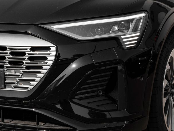 Audi Q8 55 quattro e-tron S-line 300 kW image number 7