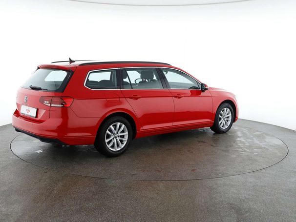 Volkswagen Passat Variant TDI Business DSG 90 kW image number 2