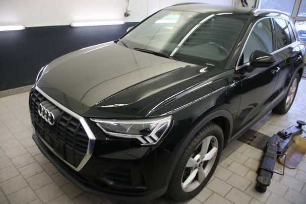 Audi Q3 TFSIe S-line 180 kW image number 1