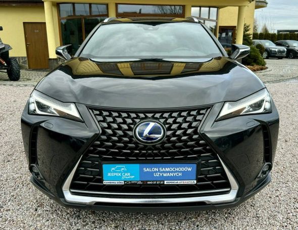 Lexus UX 250h 135 kW image number 3