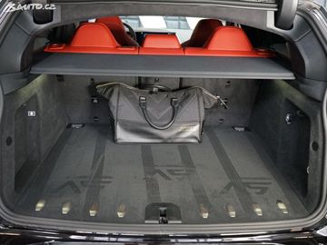 Car image 37