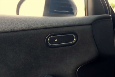 Car image 41