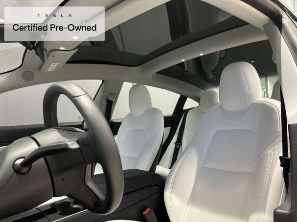 Tesla Model 3 Long Range AWD 258 kW image number 17