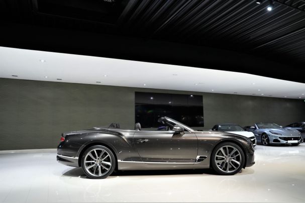 Bentley Continental GTC 404 kW image number 24