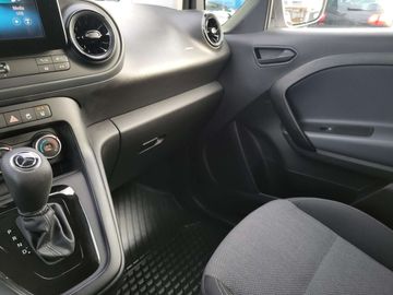 Car image 33