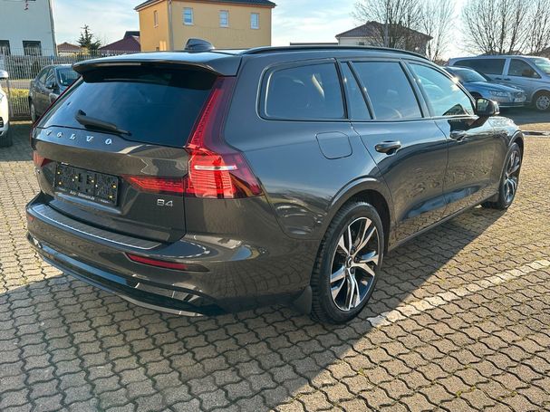 Volvo V60 Plus 145 kW image number 3