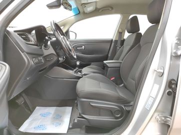 Car image 31