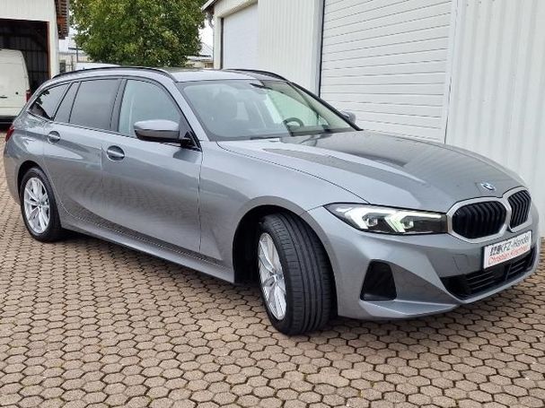 BMW 320d Touring xDrive 140 kW image number 9