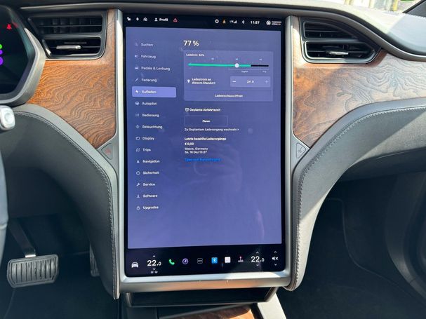 Tesla Model X AWD 386 kW image number 24