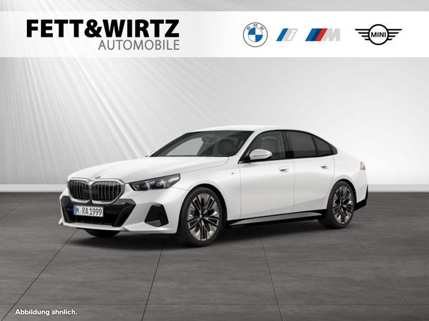 BMW 520i 140 kW image number 1