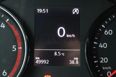 Car image 29