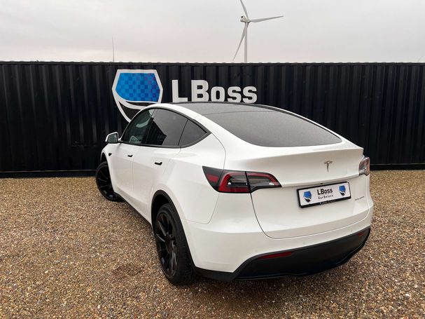 Tesla Model Y Long Range AWD Dual Motor 378 kW image number 8