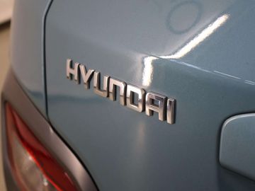 Car image 37