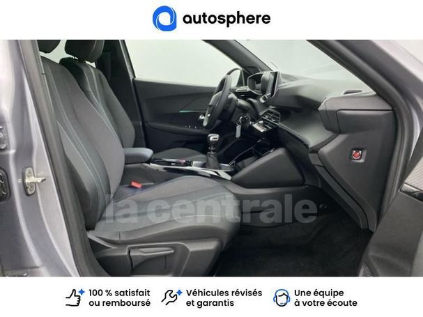 Peugeot 2008 PureTech 130 Allure 96 kW image number 18