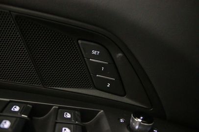 Car image 41