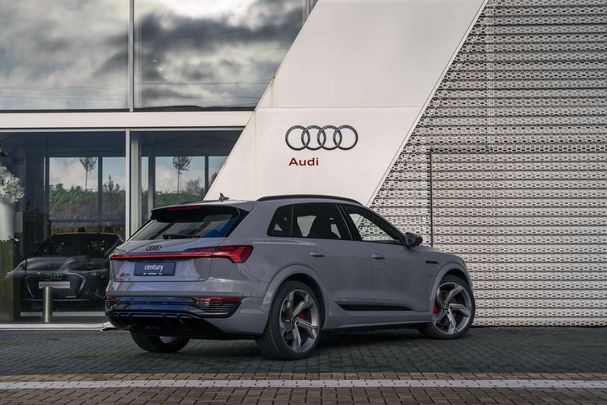 Audi SQ8 quattro e-tron 370 kW image number 3