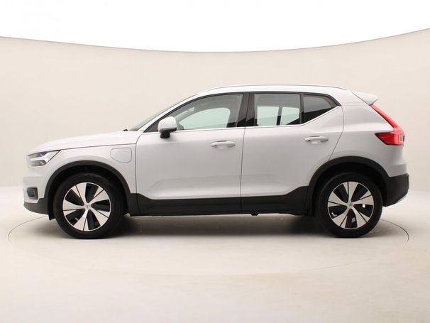 Volvo XC40 Recharge R T4 155 kW image number 9