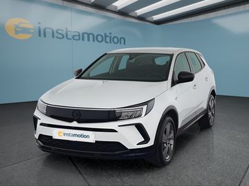 Car image 2