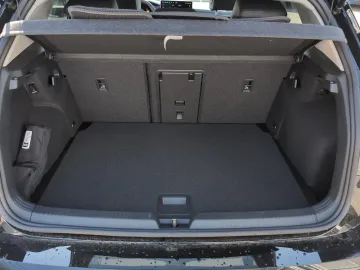 Car image 34