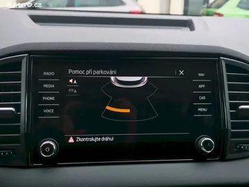 Car image 21