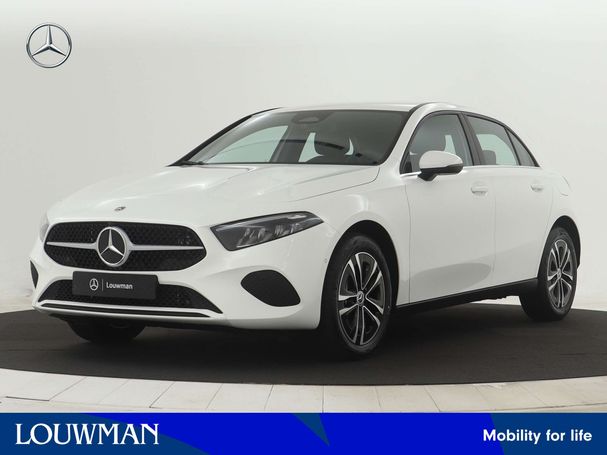 Mercedes-Benz A 250 e 160 kW image number 1