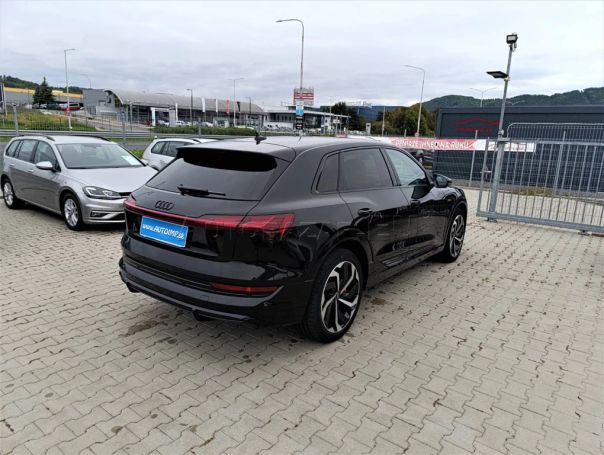 Audi e-tron 55 quattro S-line 300 kW image number 4