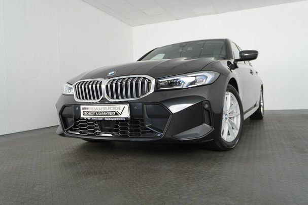 BMW 330i M Sportpaket 180 kW image number 1