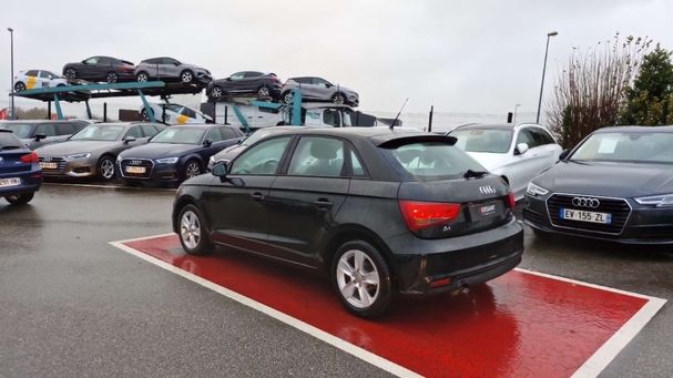 Audi A1 1.6 TDI S tronic Business 85 kW image number 8