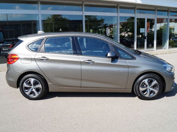 BMW 220d Active Tourer 140 kW image number 2