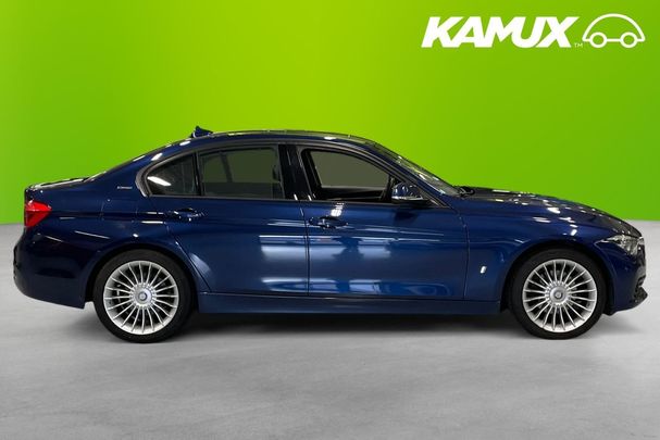 BMW 330e M Sport 185 kW image number 2