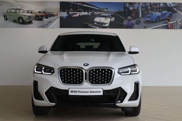 BMW X4 xDrive30i 180 kW image number 2