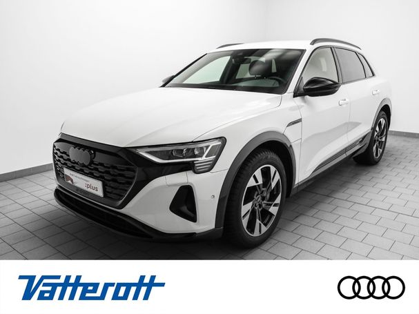 Audi Q8 50 quattro e-tron Advanced 250 kW image number 1