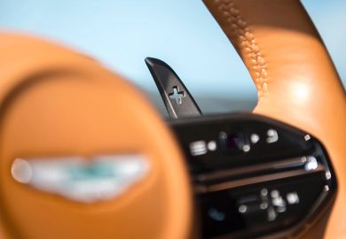 Car image 32