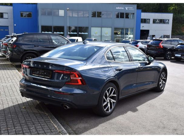 Volvo S60 T4 Momentum 140 kW image number 4